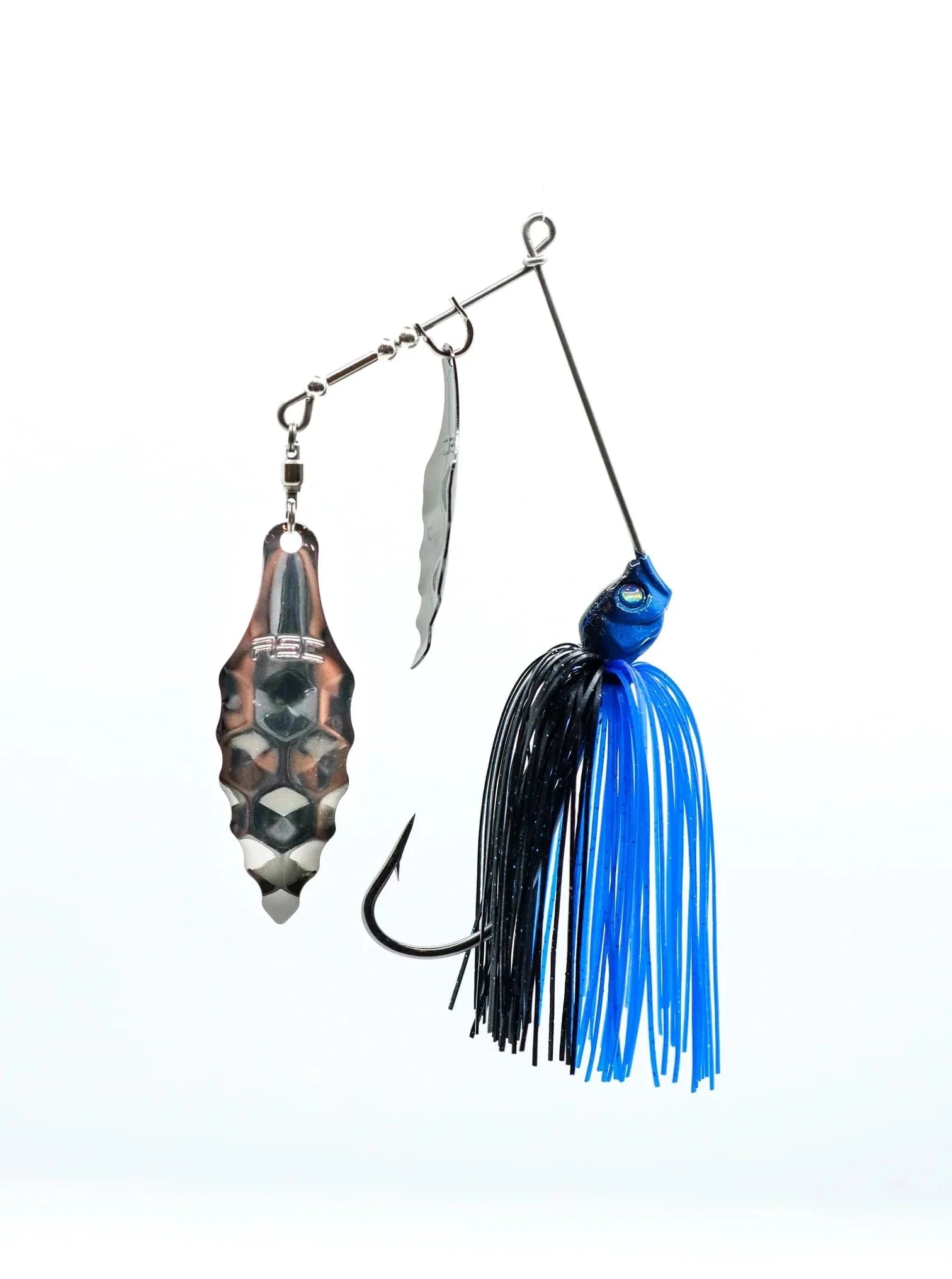 Cobra V2.0 Spinnerbait, Kunai Blade